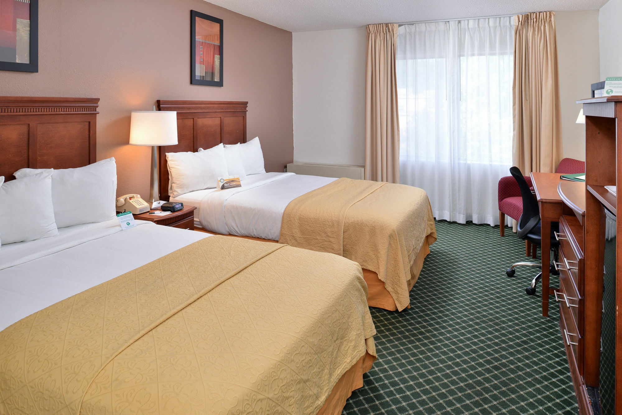 Quality Inn Colchester - Burlington Exterior foto