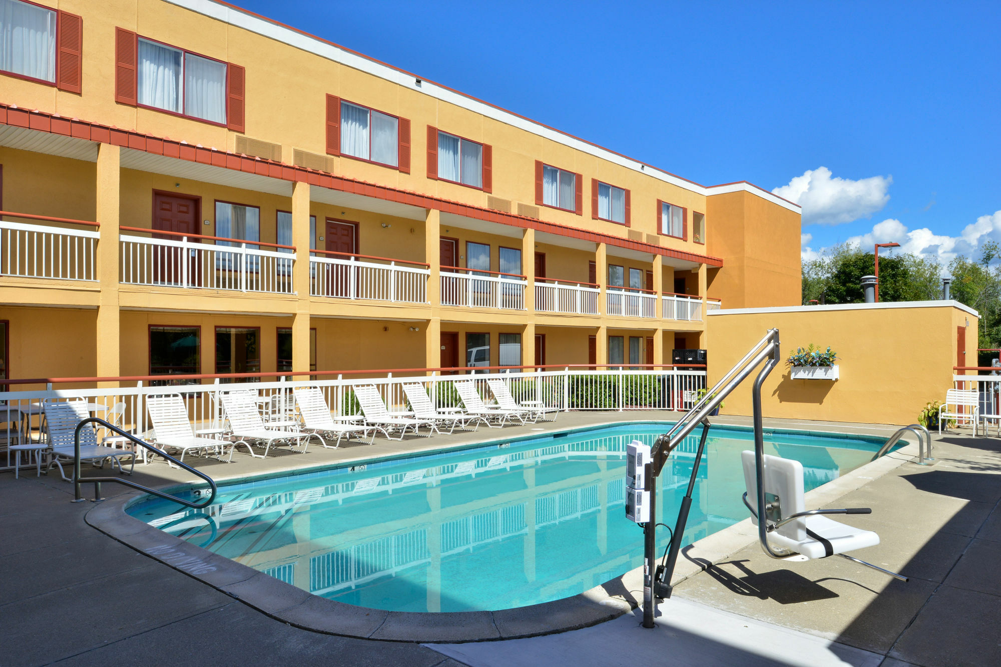 Quality Inn Colchester - Burlington Exterior foto